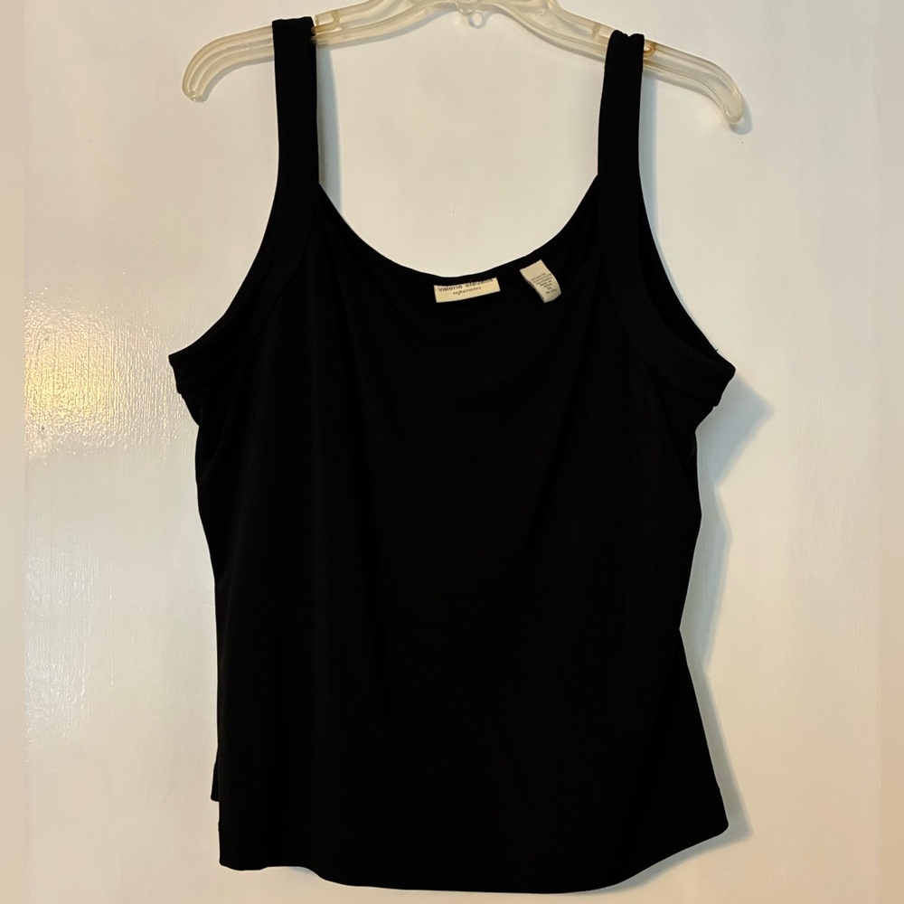 Valerie Stevens Black Scoop Neck Tank Top